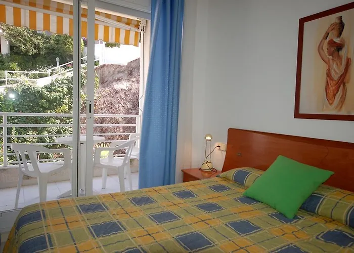 Appartamento Lets Holidays 2 With Parking Tossa de Mar