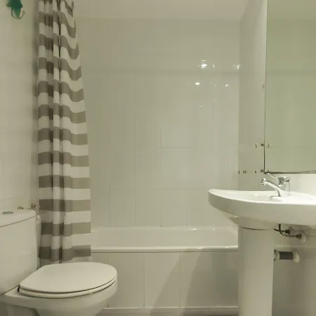 Lets Holidays 2rooms Tossa Apartamento